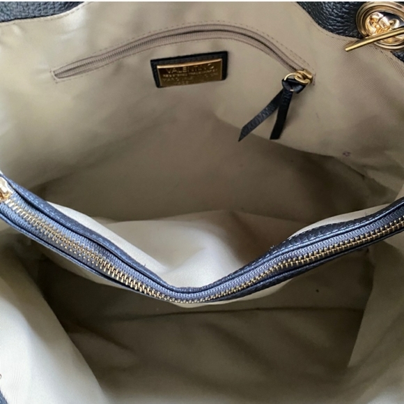 Valentino gray hobo chain tote GORGEOUS BAG!!! With dust bag - Picture 3 of 3